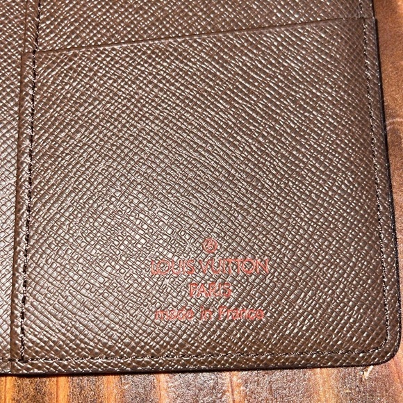 Louis Vuitton Damier Ebene Brazza Long Bifold Wallet - Picture 8 of 15